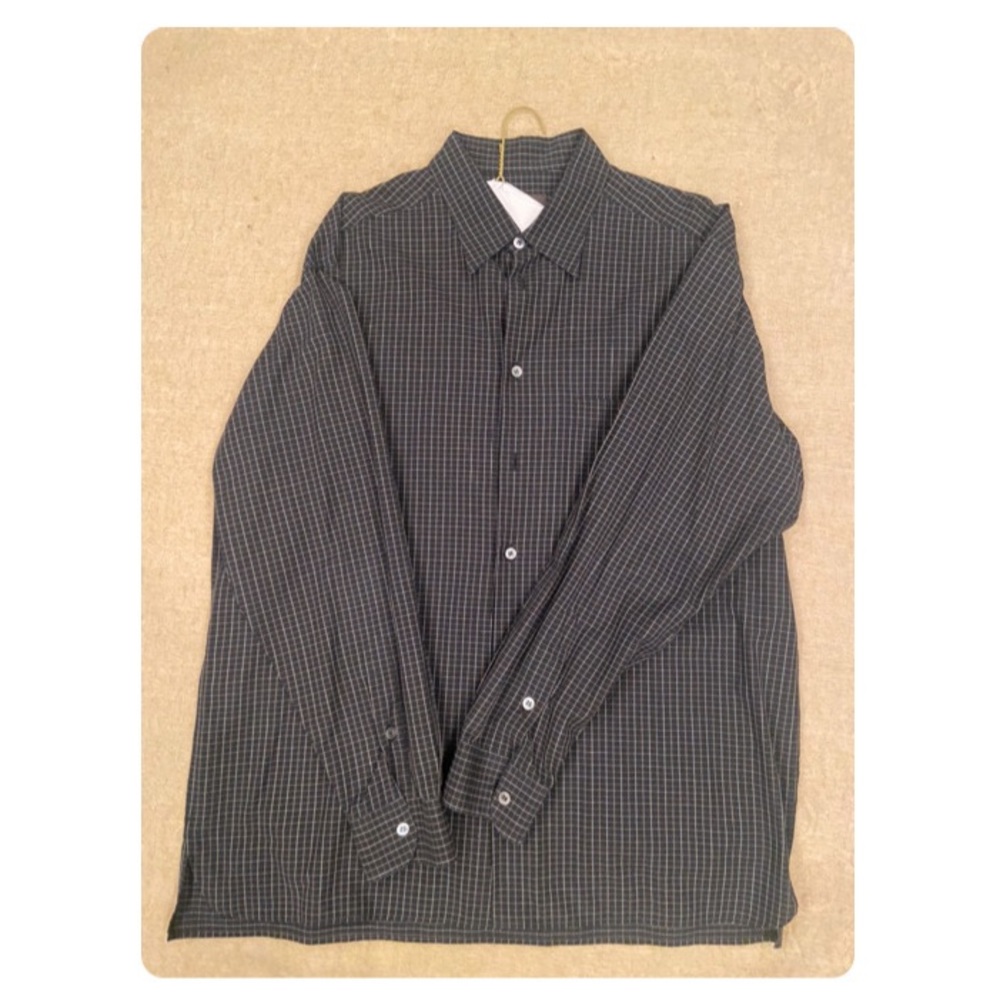 Men’s dress shirt